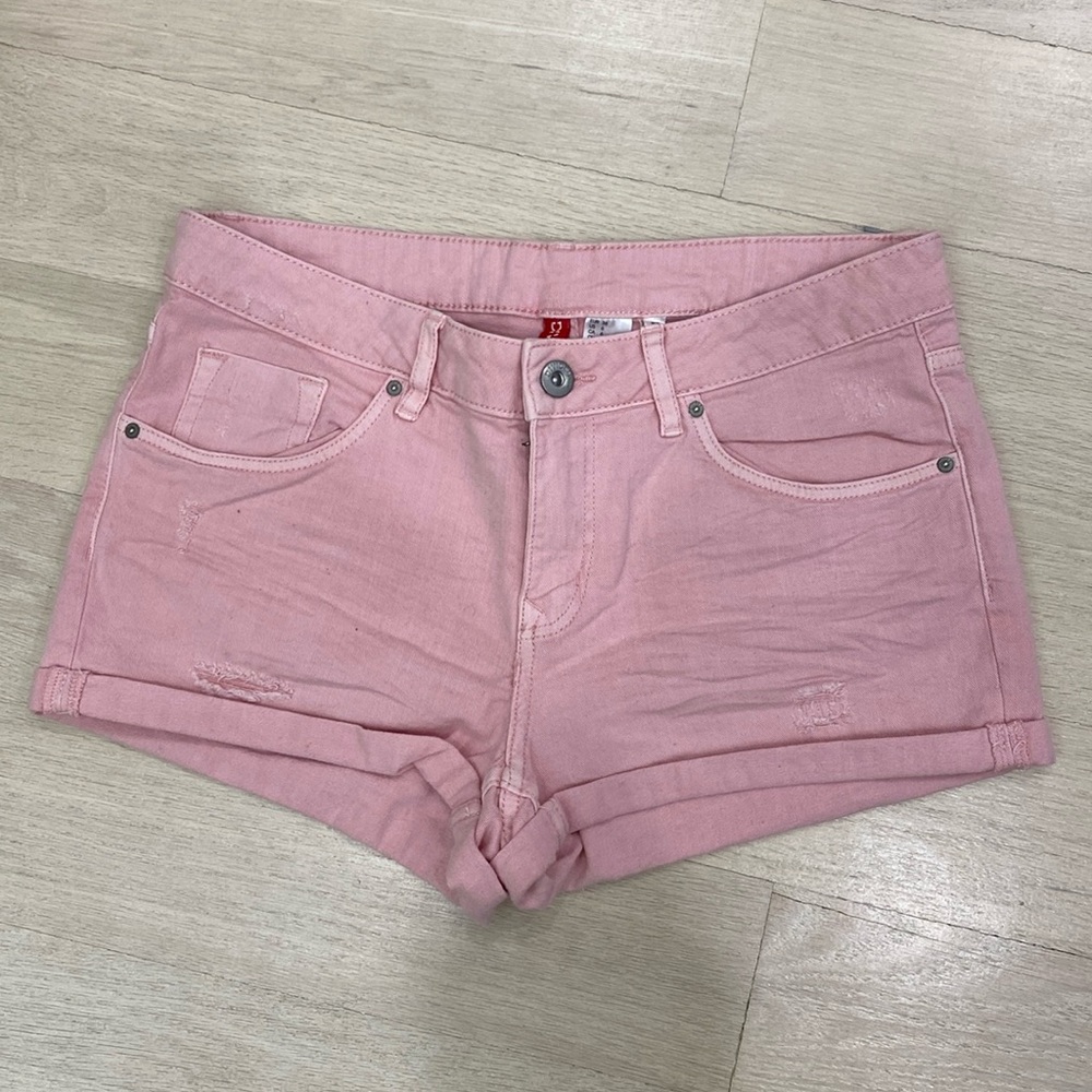 H&M Pink Jean Shorts - Size 6